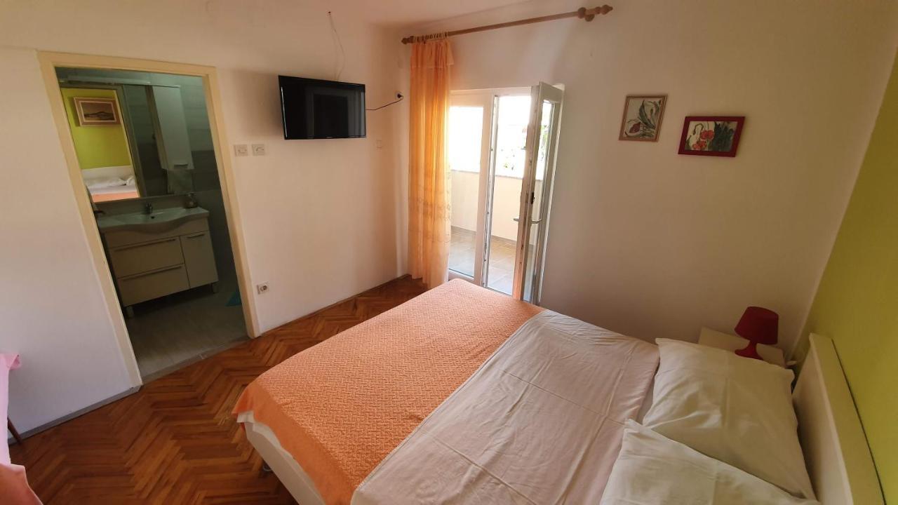 Double Rooms With Terrace Tomica 巴斯卡 外观 照片