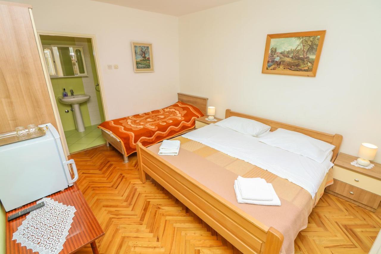 Double Rooms With Terrace Tomica 巴斯卡 外观 照片